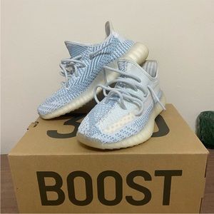 YEEZY 350 BOOST with the original box